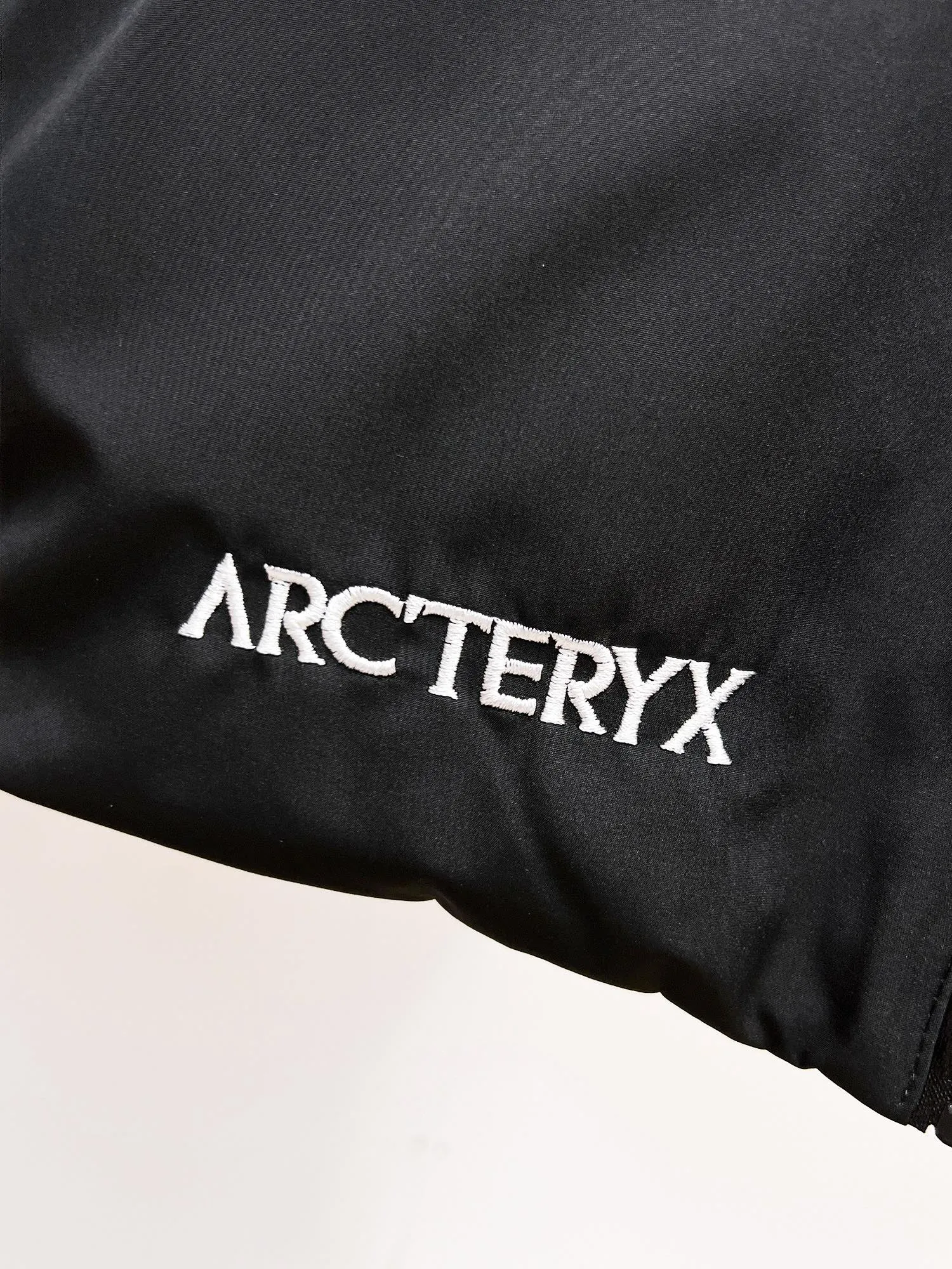 2026 New Arrival 。 Premium ， 90 Classic Logo ， ， ，Lightweight ， ， ！ ， ！ ， ， ， 。 ， ， ， ， ， 。 ！ Same Style Series！Sizes：M-3XL